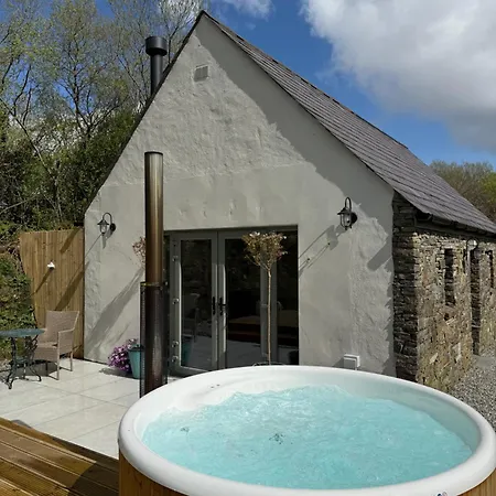 Nyaraló Foxglove Beal an da Chab